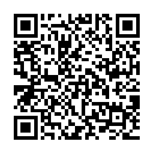 许紫烟先是用了两个月的时间制作了一些六品防御和攻击仙符二维码生成