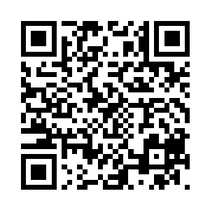许紫烟又拿出了两个玉简递给了许浩然说道二维码生成