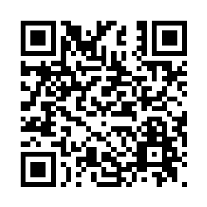 许紫烟和桃花飞到了山峰顶上・向下望去二维码生成