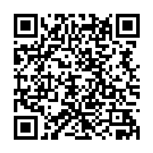 许紫烟心中霍然想起了自己究竟在那里见到过对方二维码生成