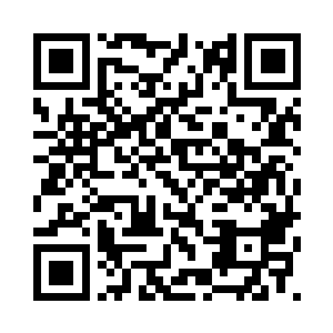 诗子齐用手机记录了这难得的瞬间二维码生成