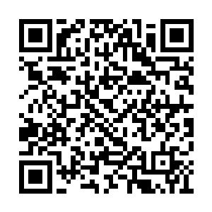 说……还是不说……这个问题一直苦苦纠缠着她二维码生成