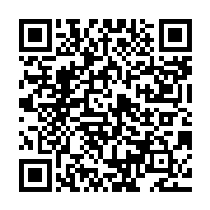 说不定花千寻在最绝望的时候她会一个转身就跟别的男人好上了二维码生成