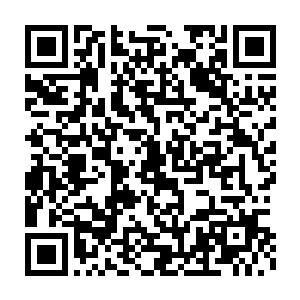 说不定这对父子早已将那奸夫王庆扼杀在金光大道前段的起点上了二维码生成