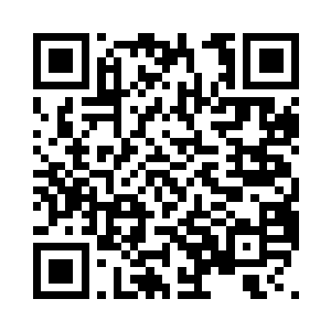 说完千夜就俯身去搜检那几名黑暗战士二维码生成