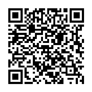 说完按了一下手中的计算器然后放到了贝海的眼前二维码生成