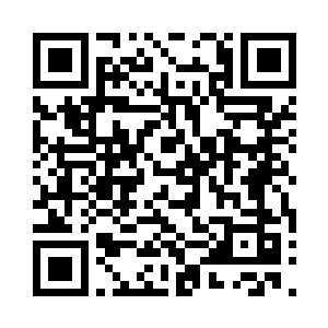 说着伸手在沙子上画了两个不规则的圆圈二维码生成