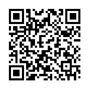说着我不禁和他眼神开始有了一些交流二维码生成