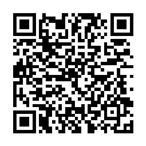 说话时眼眸深处有一抹比刚才还要冷的寒意一闪而过二维码生成