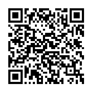 谁不恨他……恨他这个完全无视了依文莉的眷念二维码生成