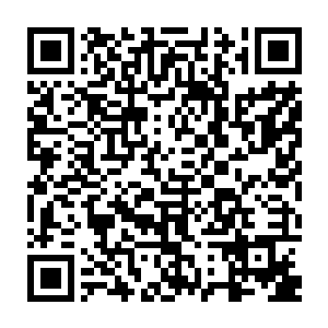 谁看到他抱着那样一个酒瓶就像是抱着亲生儿子满脸溺爱的样子不怕的慌啊二维码生成