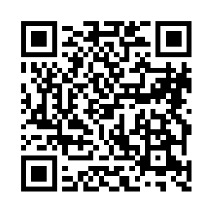 谁看见这些个黑衣人突然闯进家中也会害怕的二维码生成