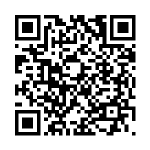 谢尔盖满心以为自己能抓住这个家伙企图逃跑二维码生成