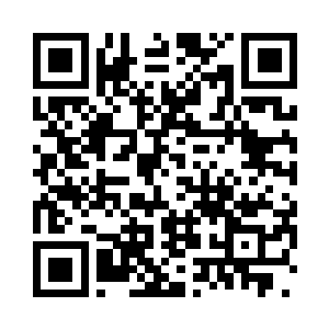 谢柔嘉站在山林外仰着头看了一刻二维码生成