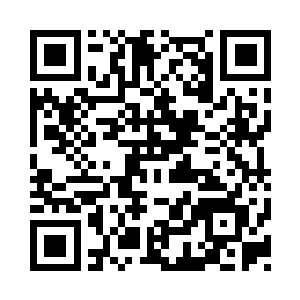 谢清骏忍不住想起当初他们一起跟着商船二维码生成