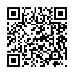 谢老太爷却一脸不悦伸手在鼻子前扇了扇二维码生成