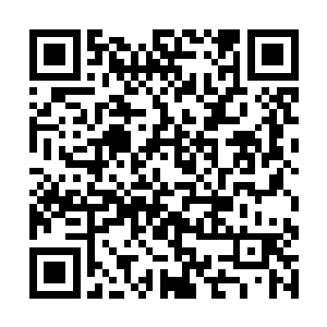 貌似坚固的铜墙铁壁上都是蒸汽大炮轰出的千疮百孔二维码生成