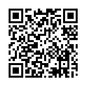 贝海开着车子带着两人沿着石板路往家里去二维码生成