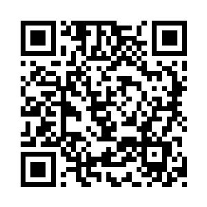 贝海接到了电话不得不把自己的事情先放下二维码生成