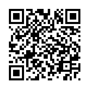 贪婪的看着林封谨手中的那块真钢二维码生成