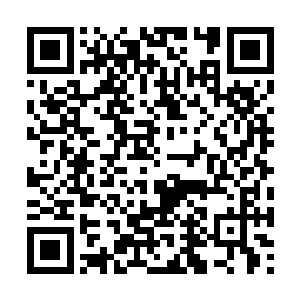 贪狼如果使用神狼套装直接冲向他的阵营里面的话二维码生成