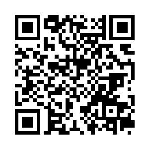 贾瑞德拿过切萨雷现在用的手机看了一眼二维码生成