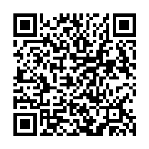 赌场四壁的摄像头虽然隐藏极好免得给客人带来不安的感觉二维码生成
