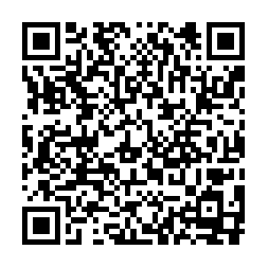 赛斯五人率领着一百多人在凯家几名守门的护卫那近乎于呆滞的目光中二维码生成