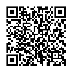 走一段用这个打开手机屏幕观察一下周围是不是有什么热敏源二维码生成