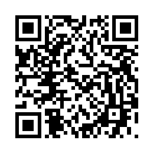 走亲访友的人群把各种消息带到了各地二维码生成