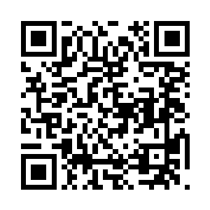 走到门口的时候还停下来回头瞪了我一眼二维码生成