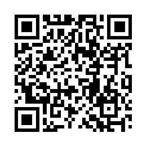 走在最前面的大夫在这两三步路的时间里面二维码生成