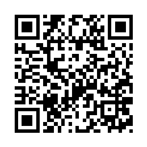 走进摄影棚中专门搭建出的舞蹈排练室二维码生成