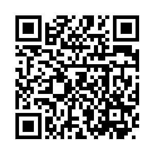 赵云天带着畏畏缩缩的王思远走进屋子里二维码生成