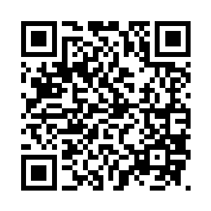 赵兴隆已经给苗翠花解释了这老太太的身份二维码生成