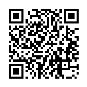 赵科长看到夏天只是拿手机长长的松了一口气二维码生成