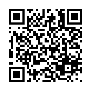 赵纯良回头一看　一头红发映入眼帘二维码生成