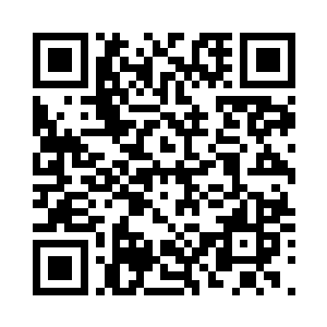 赵纯良小心的整理了一下自己的仪容二维码生成