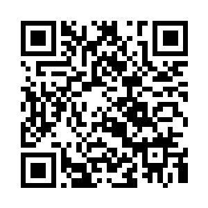赵长枪的眼睛死死的盯着猎人扣向扳机的手指二维码生成