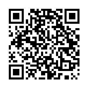 赵龙腾不管自己被风吹得散乱的头发二维码生成