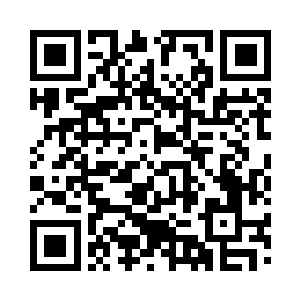 赶紧伸出小手就要脱去叶凡的裤子……二维码生成