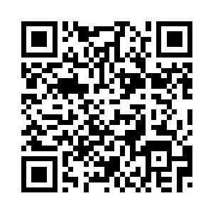 赶紧把手里的鸡尾酒杯放在了桌上二维码生成