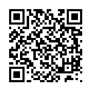 起码刚才还倾身讨论的姿态变得靠在沙发上二维码生成