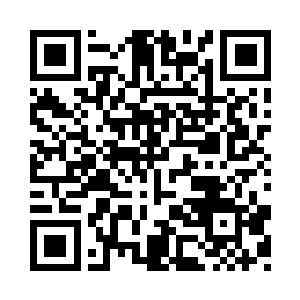 起身之后小秋的脸色稍微恢复了正常二维码生成