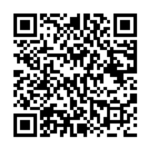 越发笃定这鸾凰族的族长就是那个将自己吸进结界来的阿黄二维码生成