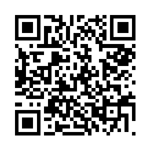 跑道边上的一排无人机机库纷纷爆炸二维码生成