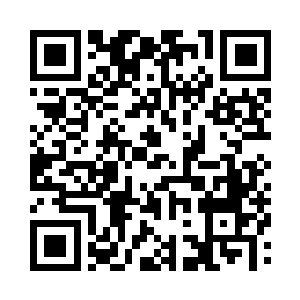 跑马场的大部份建筑都采用的是木制材料二维码生成