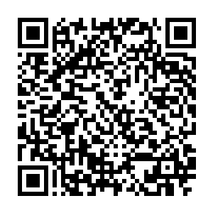 跟凌菲学做各种食物的队伍里不知道什么时候男人的数目比女孩还要多二维码生成