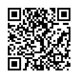 身上墨蓝色的长衫这个时候已经变成了黑色二维码生成