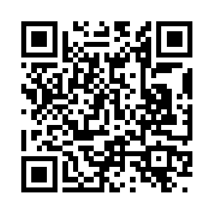 身上已经换上了一套草绿色的紧身衣b二维码生成